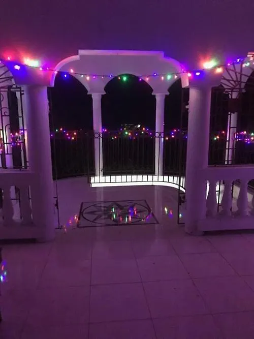 Privatunterkunft Kokojo Villa Black River Jamaika